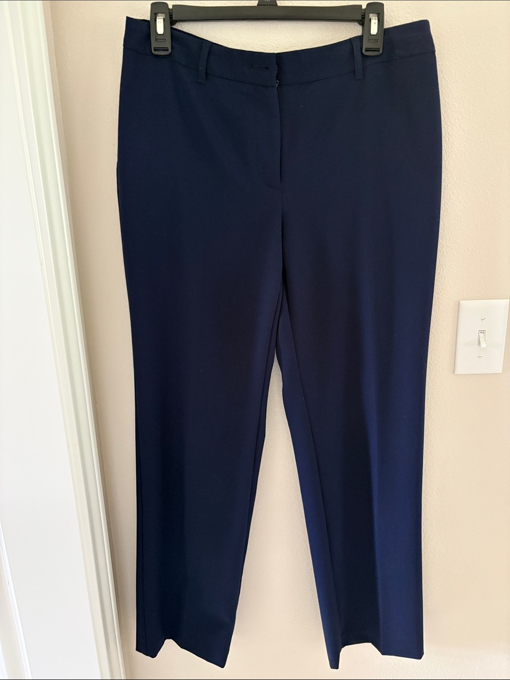 Chico's Navy Straight Leg Dress Trousers-Chicos size 0.5 short